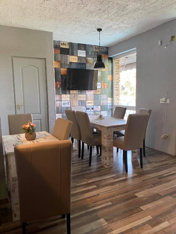 Naphaz Panzio Bed & Breakfast Tiszafured Luaran gambar