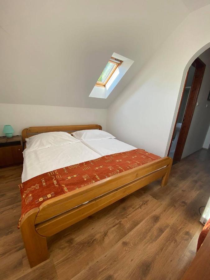 Naphaz Panzio Bed & Breakfast Tiszafured Luaran gambar